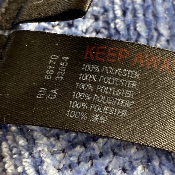 Urban Outfitters- Out From Under Charlie Chenille Sweater. - Picture 7 of 7